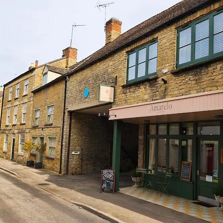 Amarelo Apartment, Central Charlbury, 1 Super King Bed Exterior foto